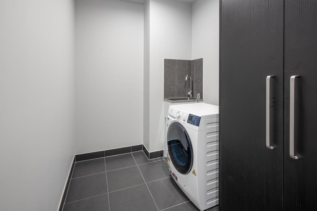 Oros Hotel And Apartments Oakleigh Luaran gambar